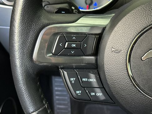 Used 2016 Ford Mustang GT Premium RWD image 26