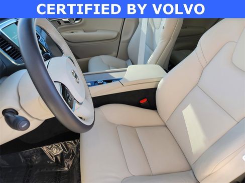 Used 2025 Volvo XC90 B6 Core w/ Protection Package Premier image 12