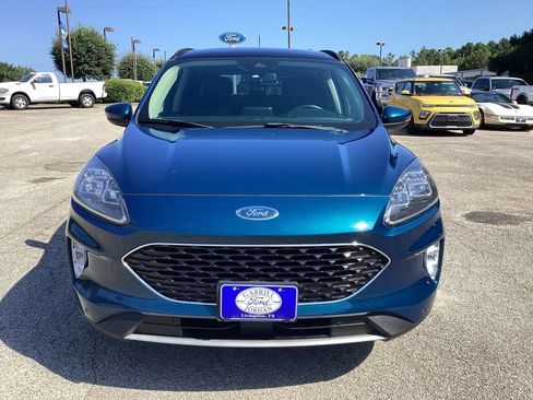 Used 2020 Ford Escape Titanium AWD/4WD image 2