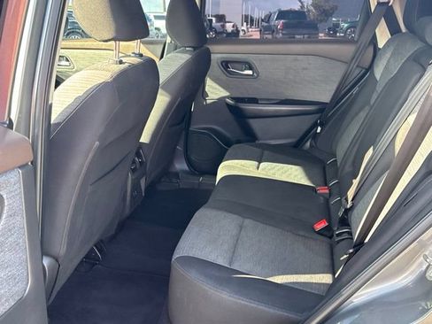 Used 2021 Nissan Rogue SV FWD image 11