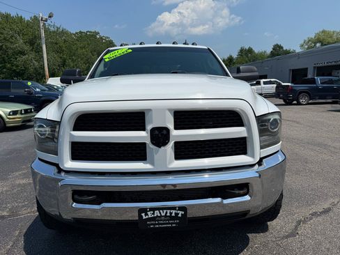 Used 2017 RAM 2500 SLT AWD/4WD image 3