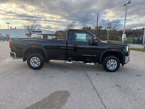 New 2026 GMC Sierra 2500 SLE w/ SLE Convenience Package image 7