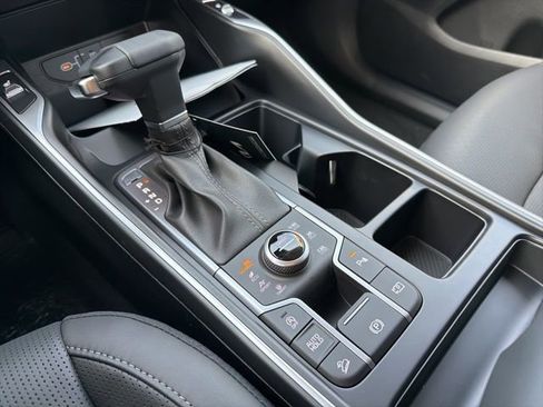 New 2026 Kia Sorento X-Line EX image 17