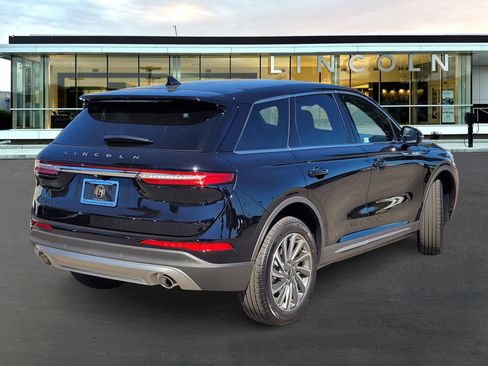 New 2025 Lincoln Corsair Reserve image 4