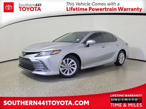 Used 2024 Toyota Camry LE w/ Convenience Package FWD image 1