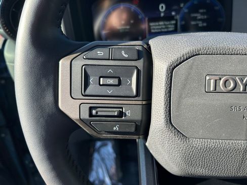 Used 2025 Toyota Land Cruiser AWD/4WD image 17