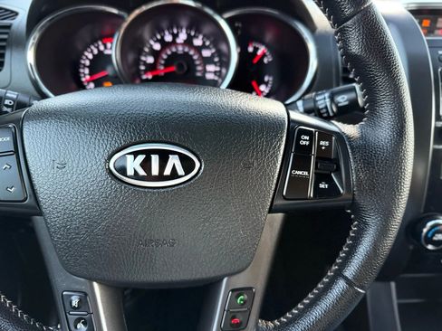 Used 2013 Kia Sorento EX image 25