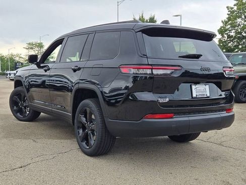 New 2025 Jeep Grand Cherokee L Limited w/ Black Appearance Package image 15