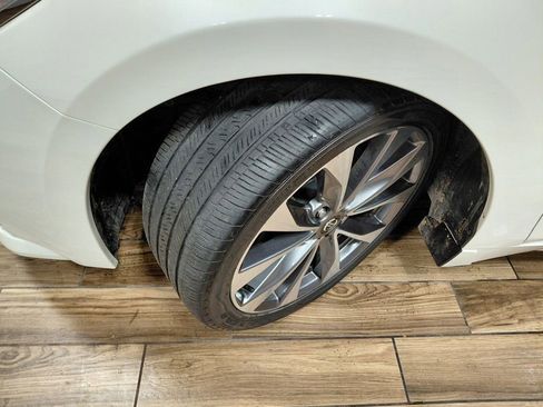 Used 2021 Nissan Maxima Platinum image 26