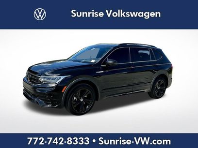 Certified 2024 Volkswagen Tiguan SE R-Line