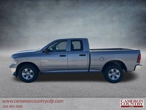 Used 2024 RAM 1500 Classic SLT image 6