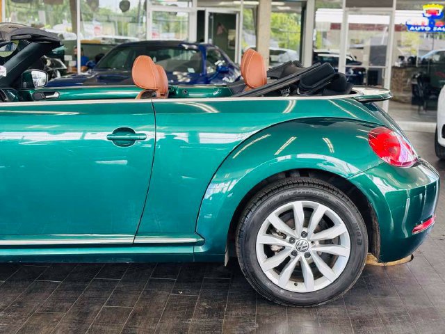Used 2017 Volkswagen Beetle 1.8T SEL FWD image 14