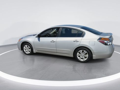 Used 2012 Nissan Altima 2.5 S w/ 20th Anniversary Pkg FWD image 6