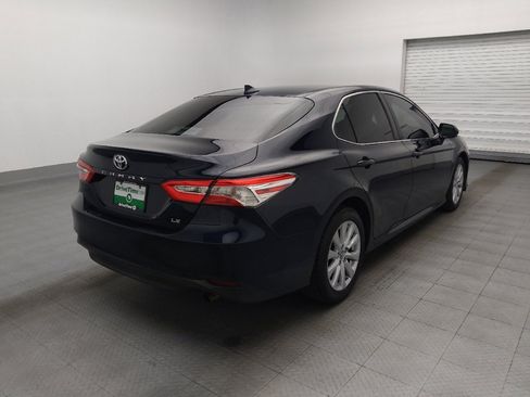 Used 2019 Toyota Camry LE FWD image 9