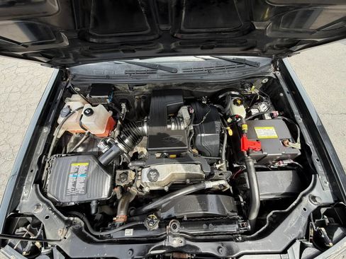 Used 2010 Chevrolet Colorado LT AWD/4WD image 26