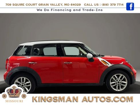 Used 2011 MINI Cooper Countryman FWD image 3
