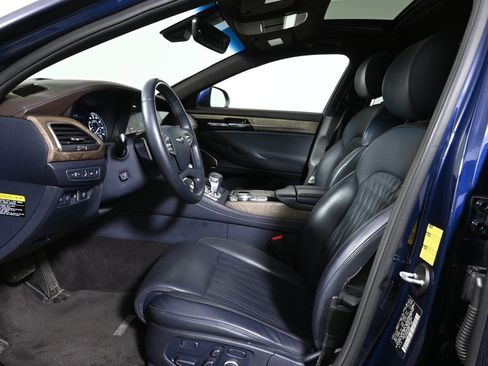Used 2021 Genesis G90 5.0 Ultimate AWD/4WD image 3