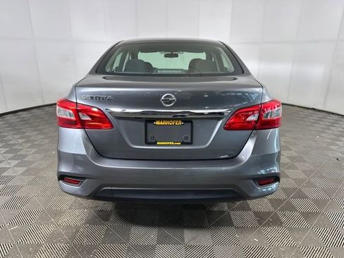 Used 2019 Nissan Sentra S image 4