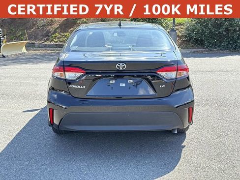 Used 2025 Toyota Corolla LE image 3