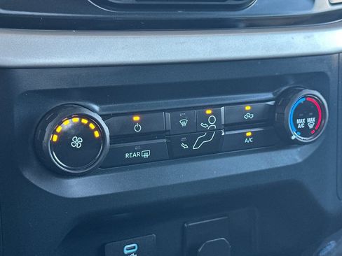 Used 2023 Ford F150 XLT AWD/4WD image 16