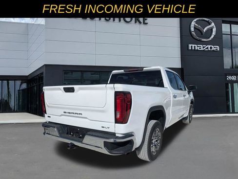 Used 2024 GMC Sierra 1500 SLT RWD image 3