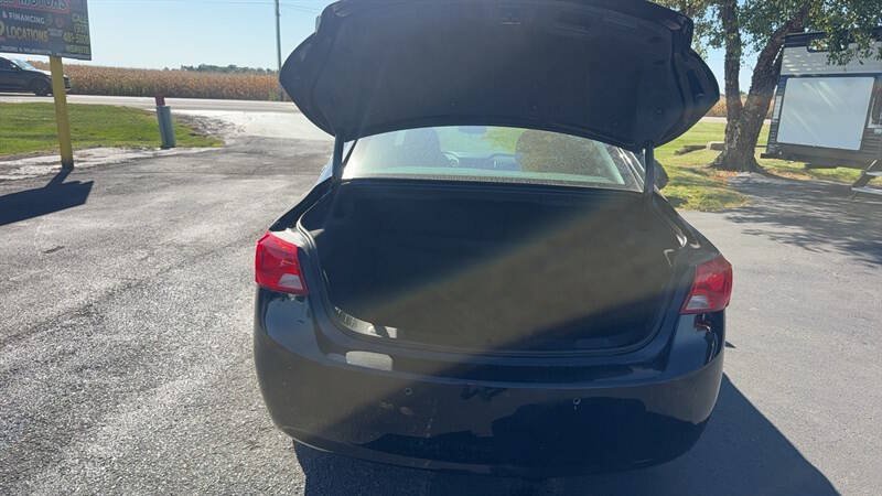 Used 2014 Chevrolet Impala LT w/ Convenience Package FWD image 10