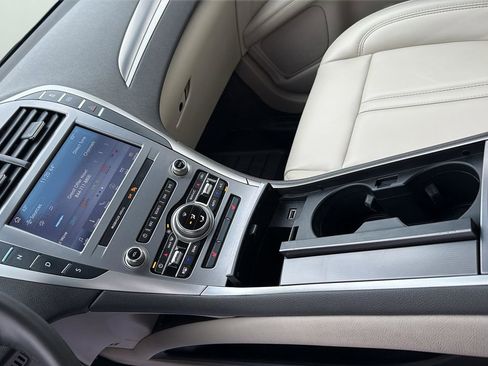 Used 2020 Lincoln MKZ w/ Convenience Package image 14