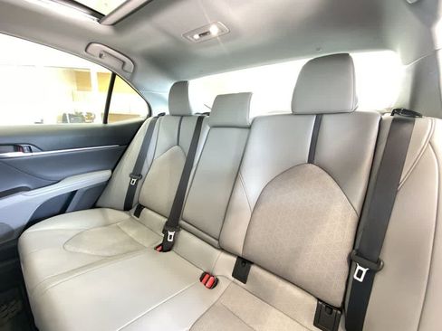 Used 2022 Toyota Camry XSE AWD/4WD image 24