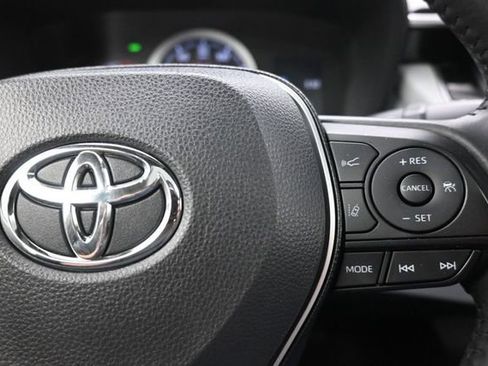Used 2020 Toyota Corolla SE w/ SE Premium Package FWD image 26