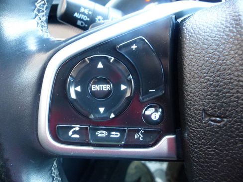 Used 2020 Honda Civic Sport image 24