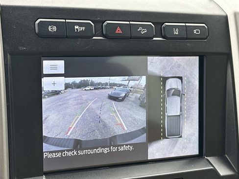 Used 2020 Ford F250 Lariat w/ Lariat Value Package image 22