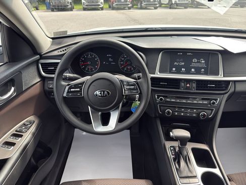 Used 2020 Kia Optima LX FWD image 16