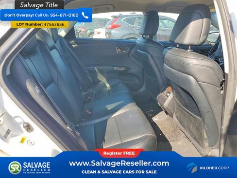 Used 2014 Toyota Avalon XLE FWD image 13