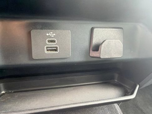 Used 2025 Ford F150 XLT w/ Equipment Group 301A Standard AWD/4WD image 19