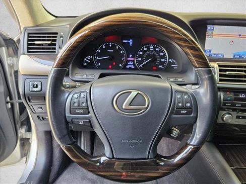 Used 2014 Lexus LS 460 L RWD image 12