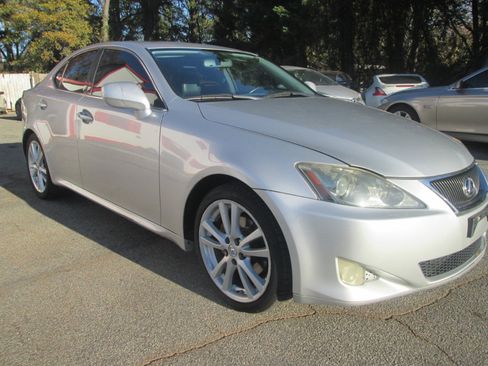 Used 2006 Lexus IS 250 image 4
