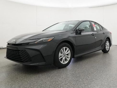 New 2026 Toyota Camry LE image 17
