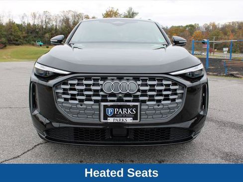 Certified 2025 Audi Q5 Premium w/ Convenience Package AWD/4WD image 5