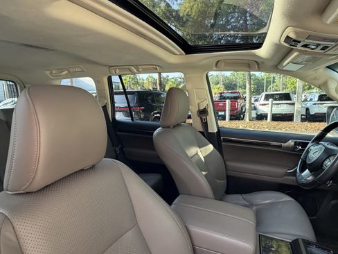 Certified 2023 Lexus GX 460 Luxury w/ Accessory Package AWD/4WD image 82