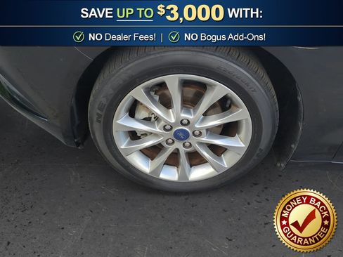 Used 2017 Ford Fusion SE FWD image 13