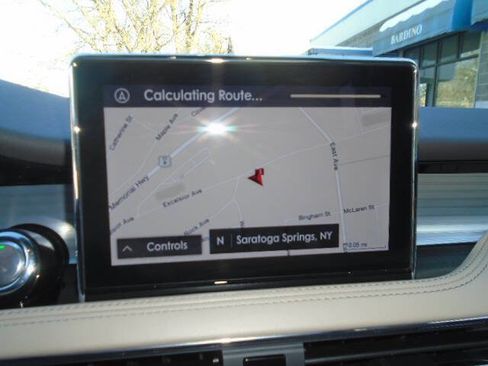 Used 2022 Lincoln Corsair AWD w/ Premium Package image 13