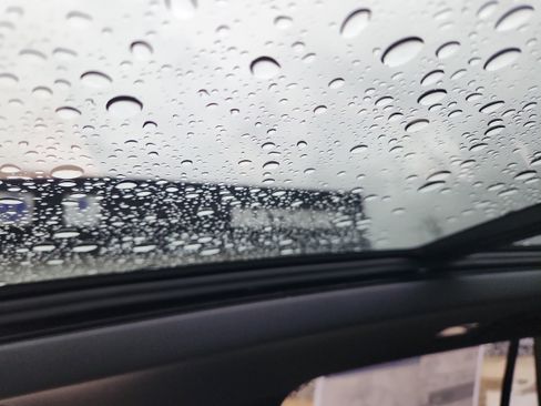 New 2026 Volkswagen Tiguan SE R-Line image 22