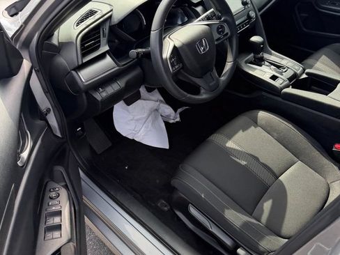 Used 2018 Honda Civic LX image 7