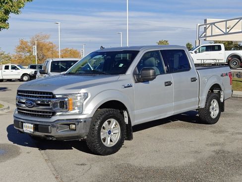 Used 2019 Ford F150 XLT w/ Trailer Tow Package image 3