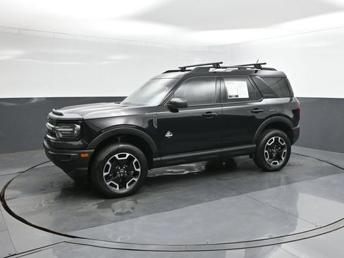 Used 2021 Ford Bronco Sport Outer Banks AWD/4WD image 30