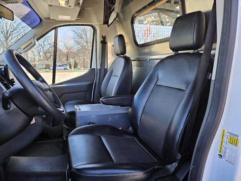 Used 2020 Ford Transit 250 Medium Roof w/ Load Area Protection Package image 12