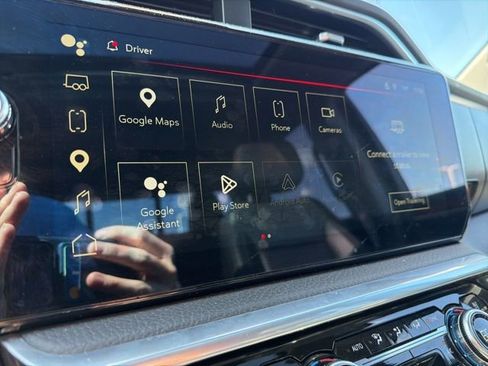 Used 2023 GMC Sierra 1500 Denali w/ Denali Reserve Package AWD/4WD image 35