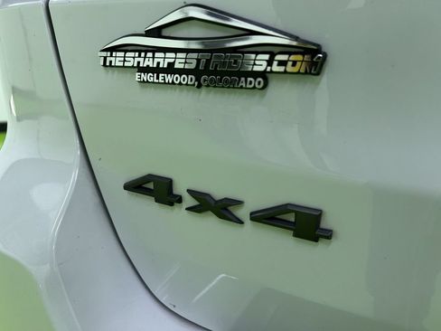 Used 2018 Jeep Grand Cherokee Trailhawk w/ Trailhawk Luxury Group AWD/4WD image 12