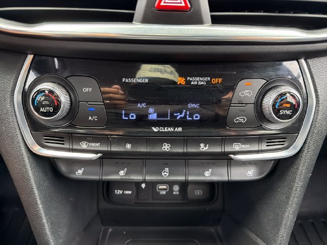 Used 2020 Hyundai Santa Fe Limited FWD image 14