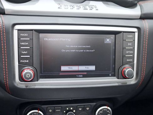 Used 2016 Ferrari California T image 22